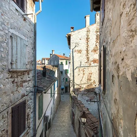 Gorgeous Tiramola Rovinj