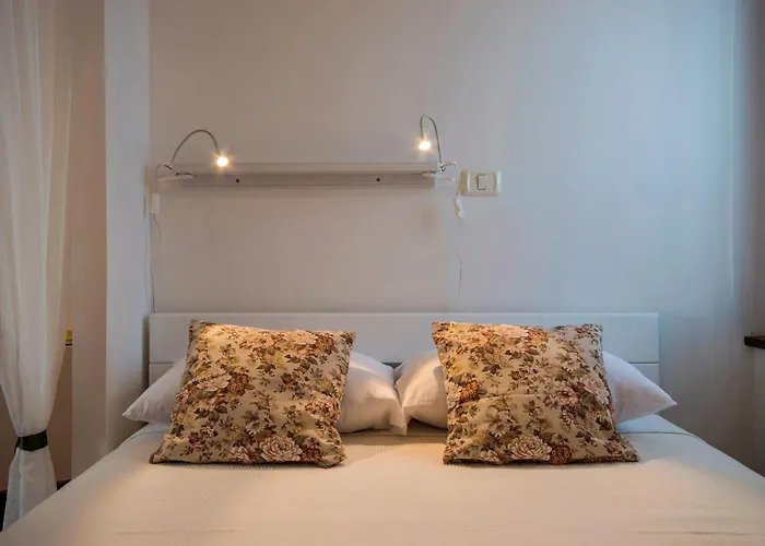 Διαμέρισμα Gorgeous Tiramola